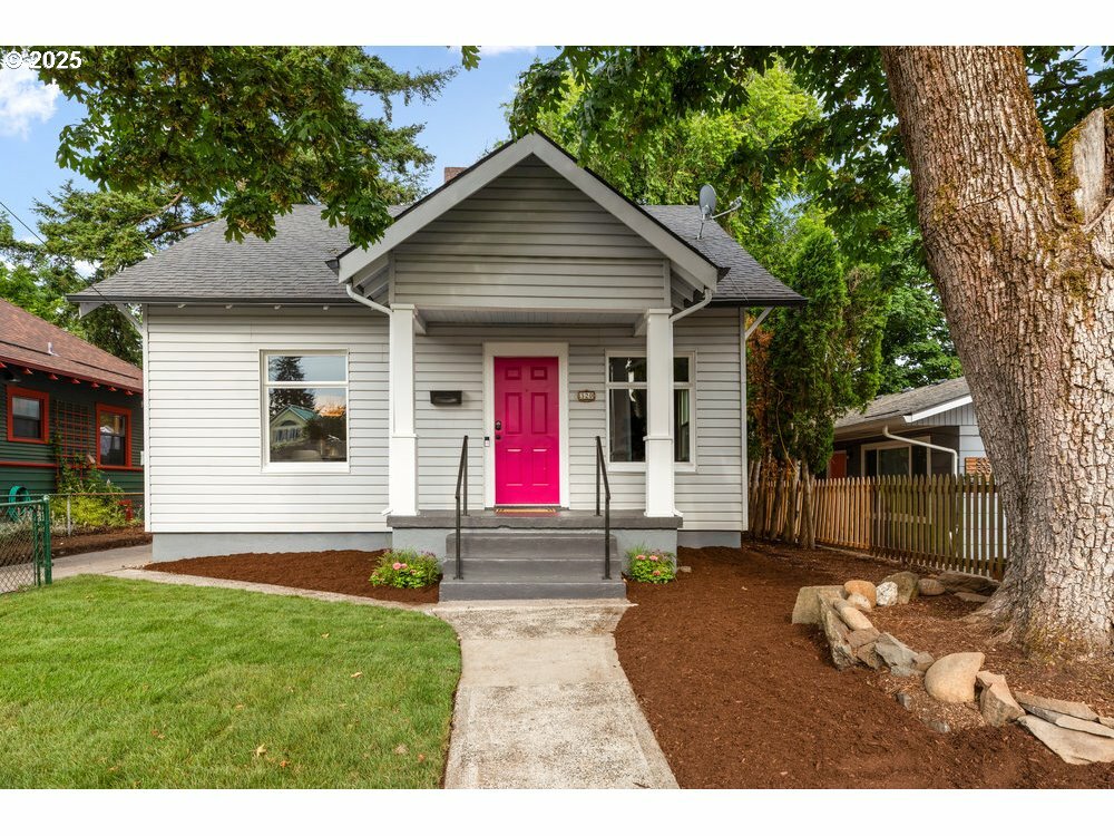 320 NE 75th Ave  Portland OR 97213 photo