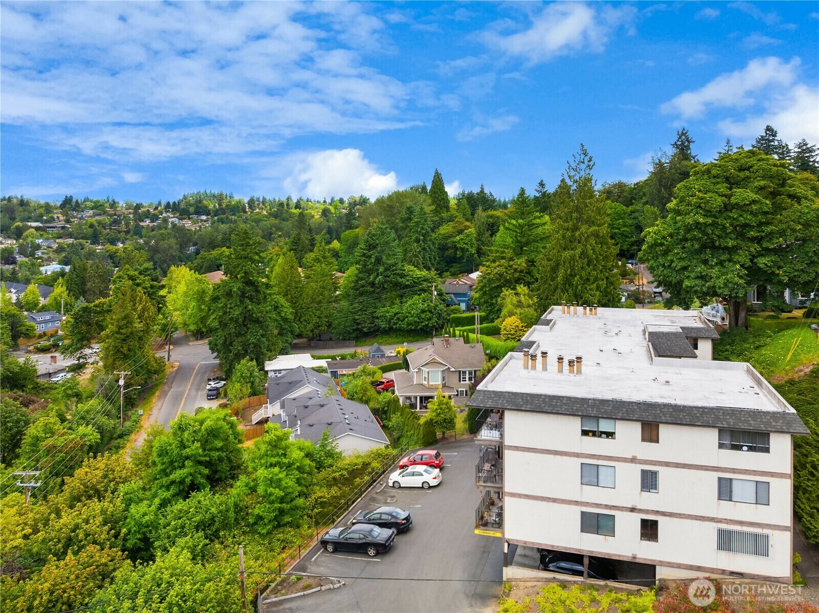 Property Photo:  317  Kennebeck Avenue S 203  WA 98030 