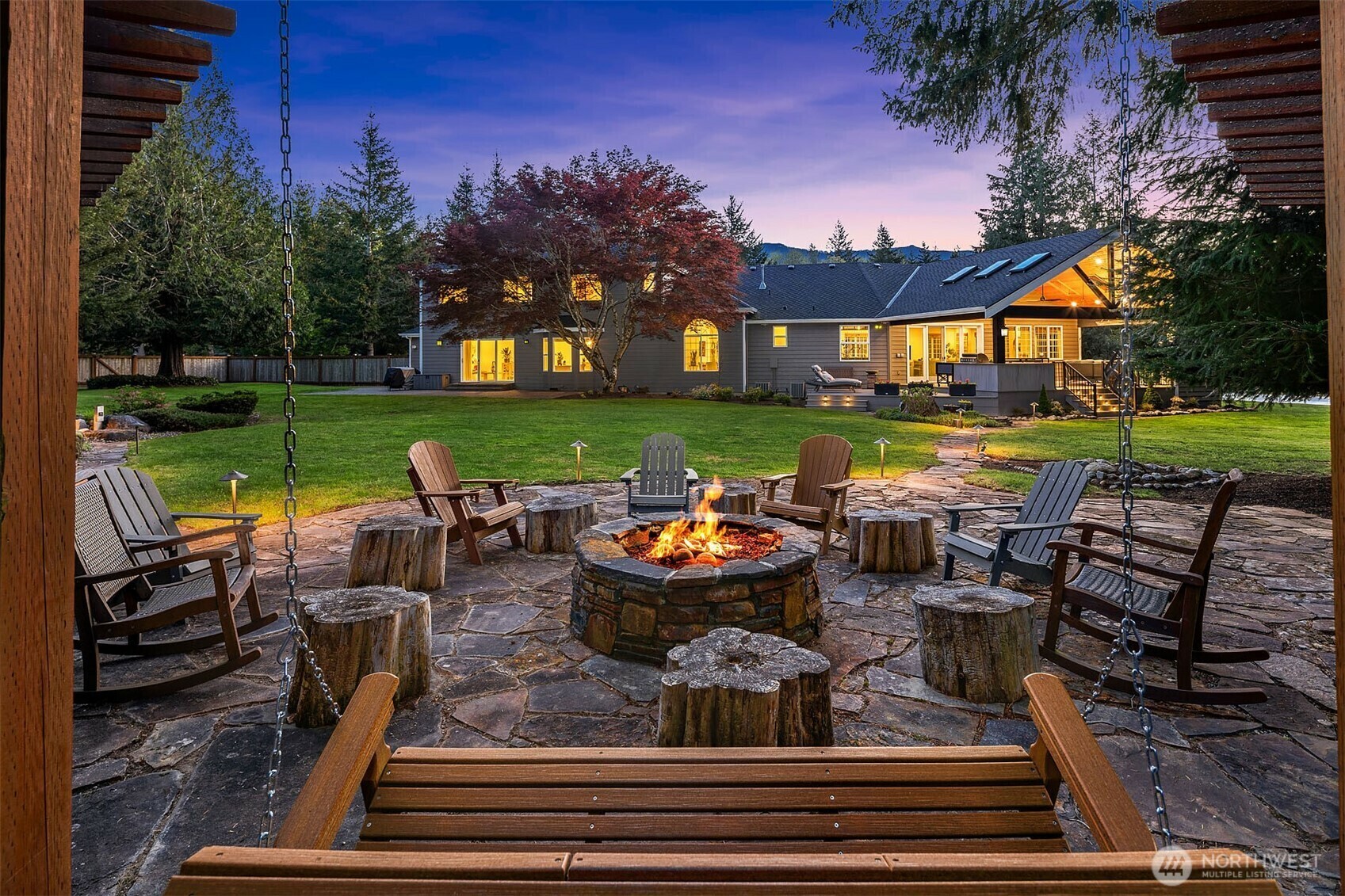 Property Photo: 43936 SE 127th Place WA 98045
