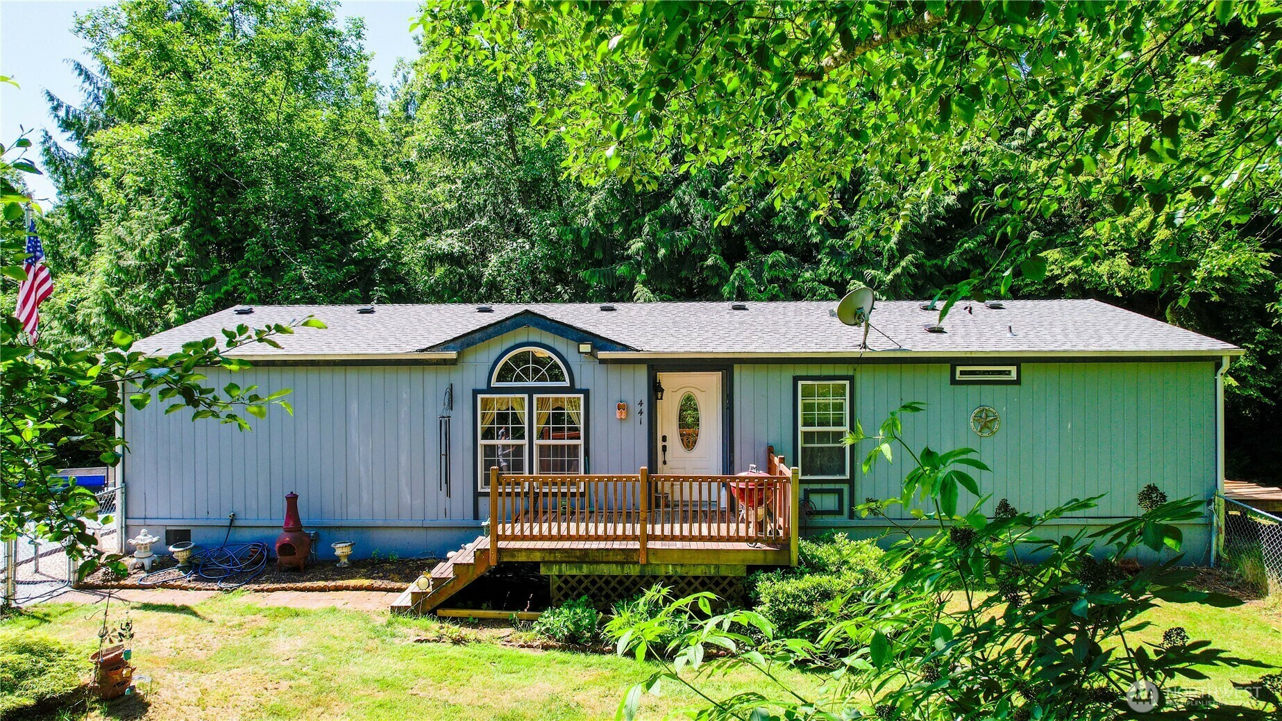 Property Photo: 441 Windsun Way WA 98282