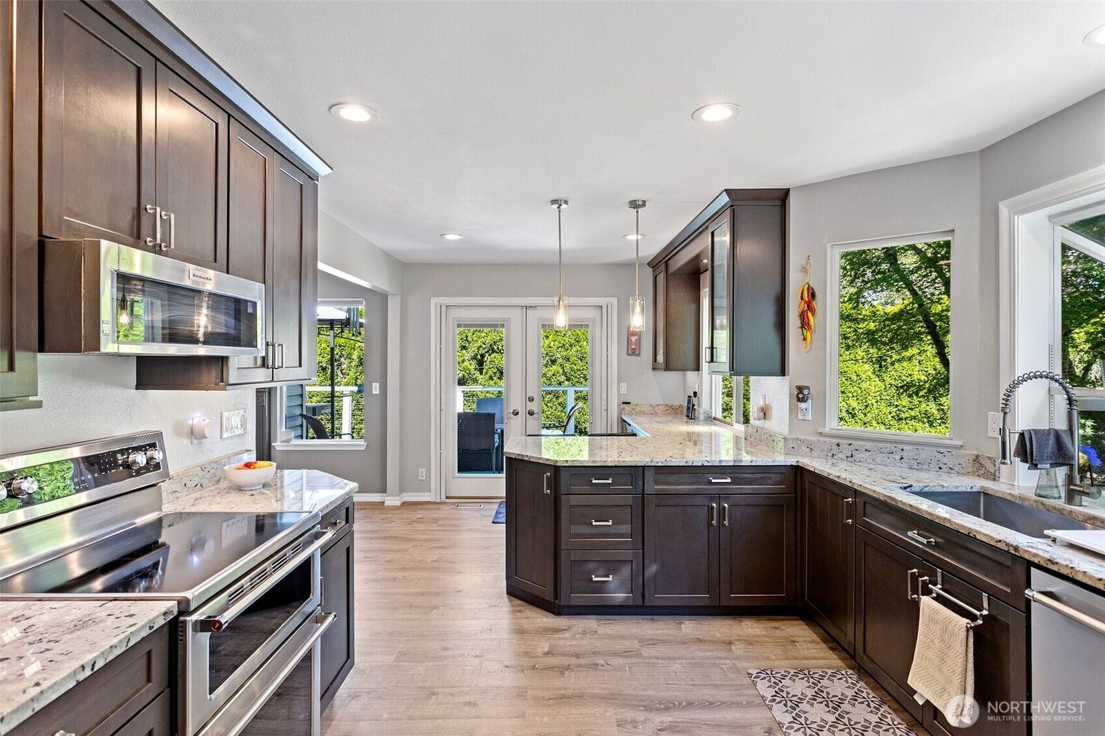 Property Photo:  13233  59th Avenue W  WA 98026 