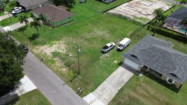 Property Photo: 2212 NE 13th Place FL 33909
