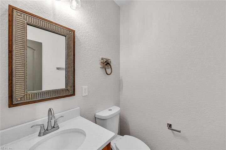 Property Photo:  329 Briggs St  VA 23434 