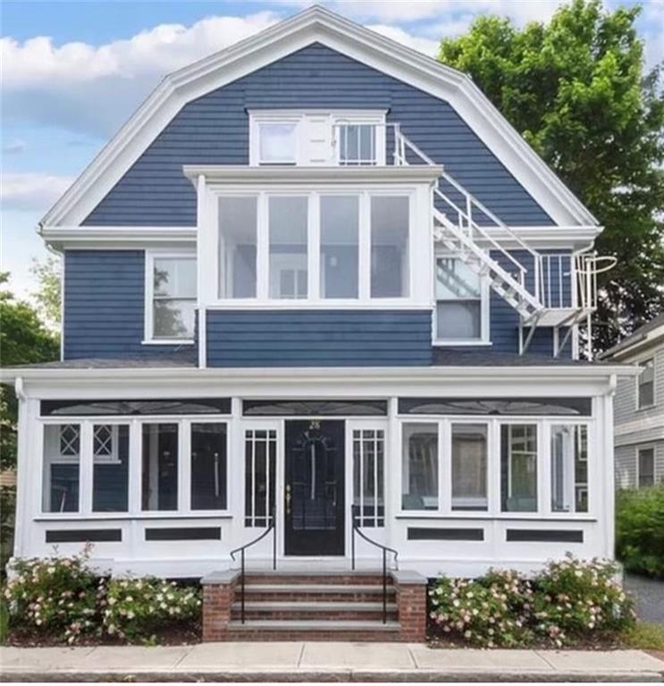 Property Photo:  28 Calvert Street 1  RI 02840 