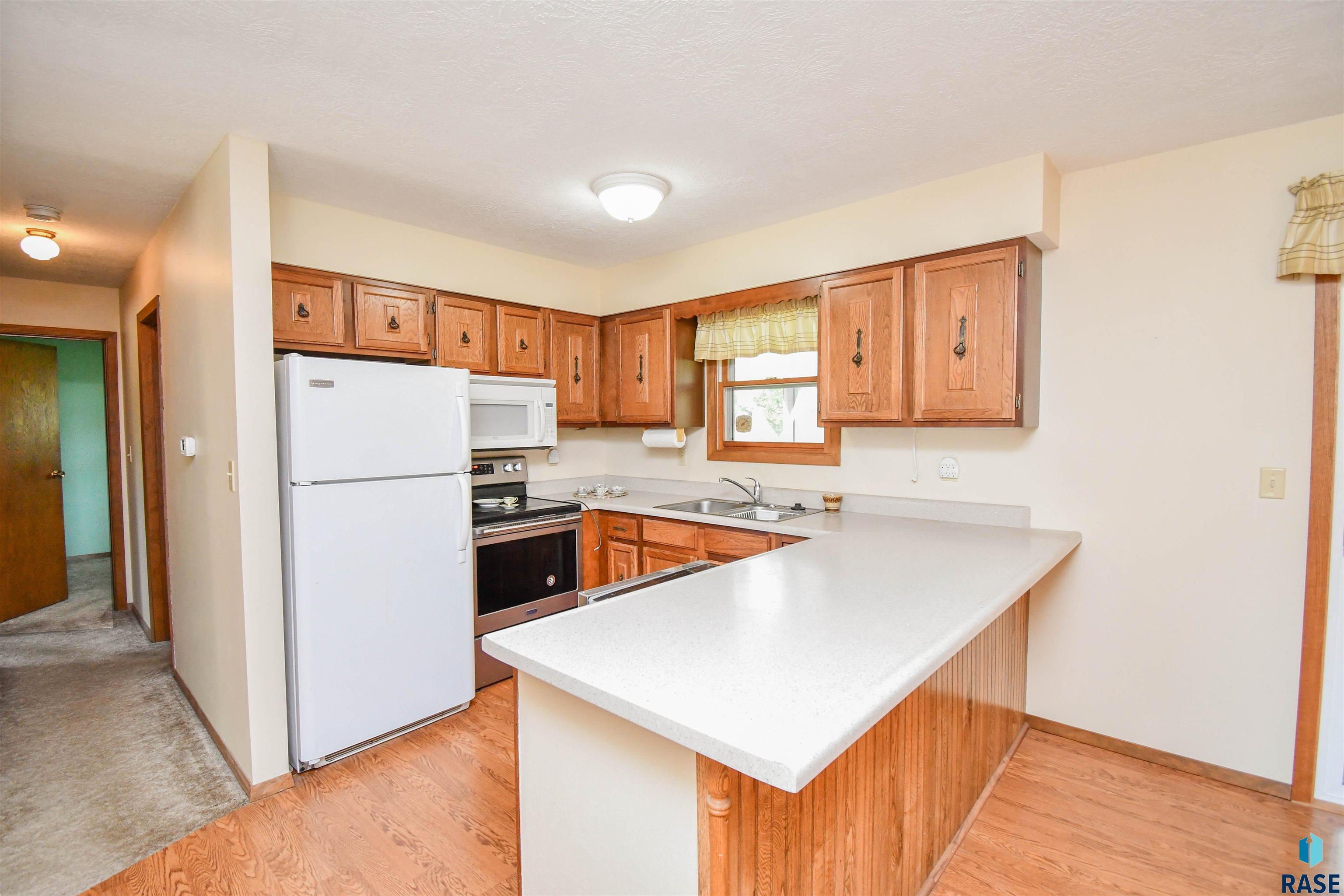 Property Photo: 5900 W 50th St SD 57106-1824
