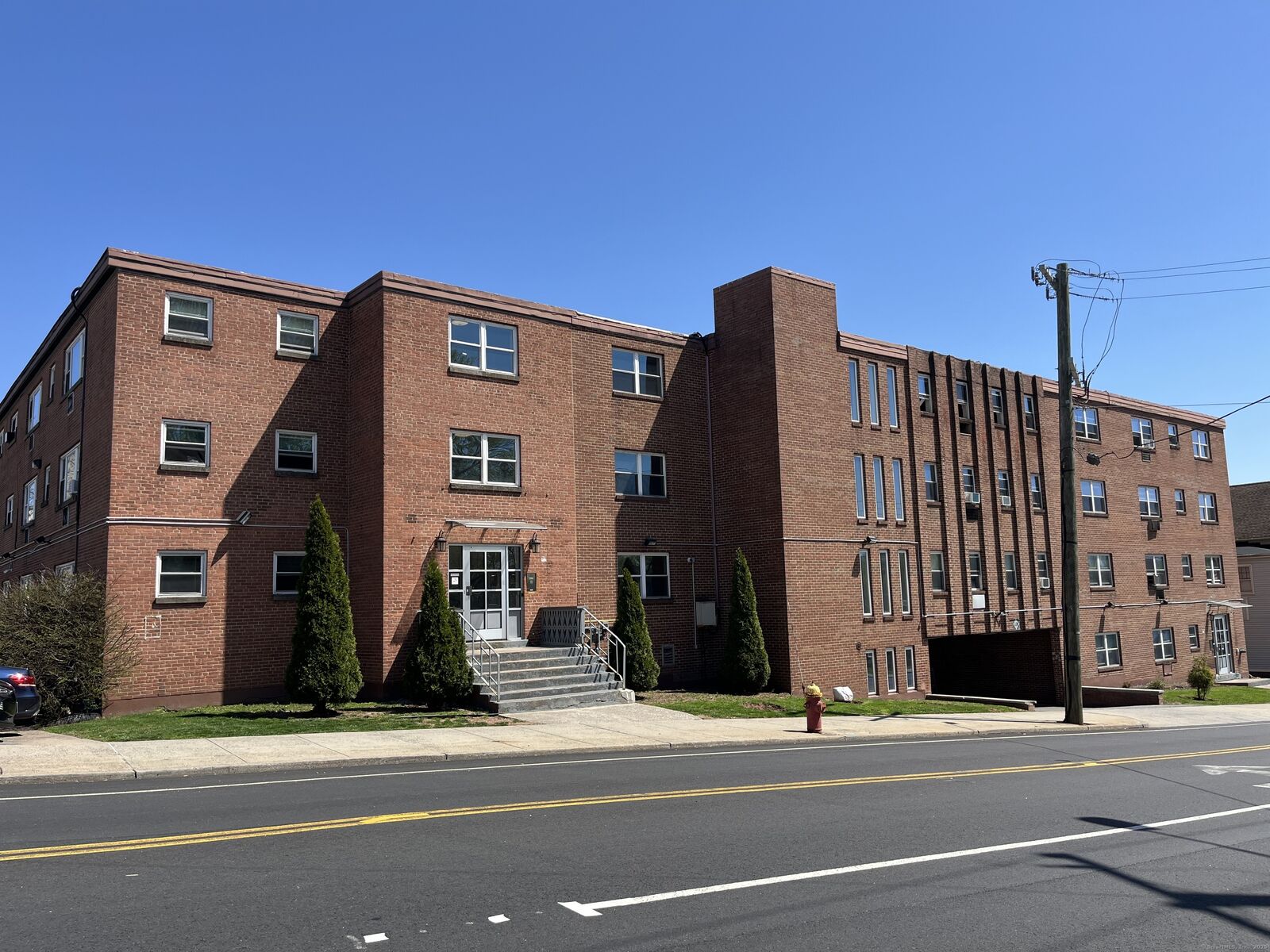 Property Photo:  32 Cook Avenue 301  CT 06451 