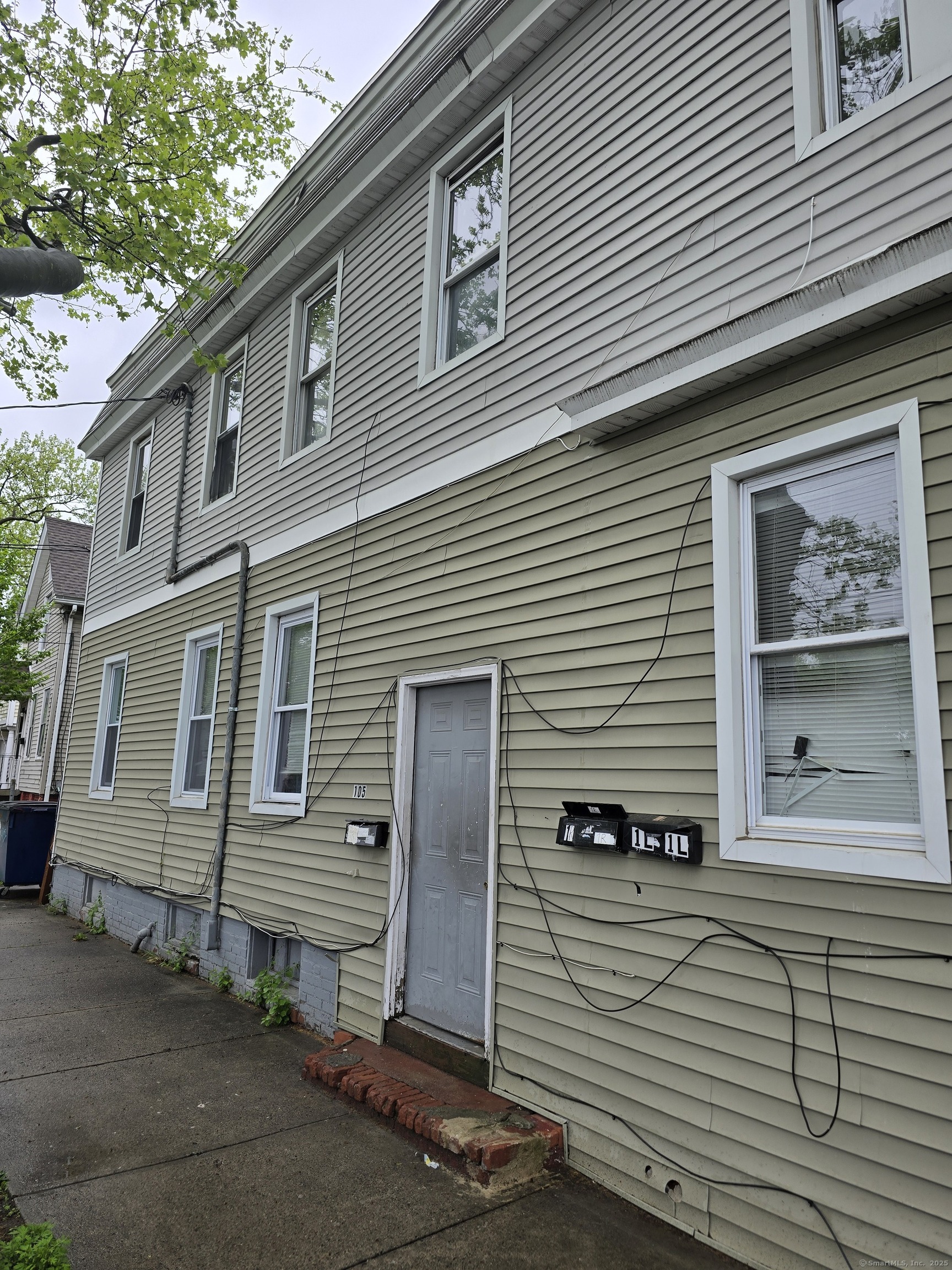 Property Photo:  108 Greenwood Street  CT 06511 