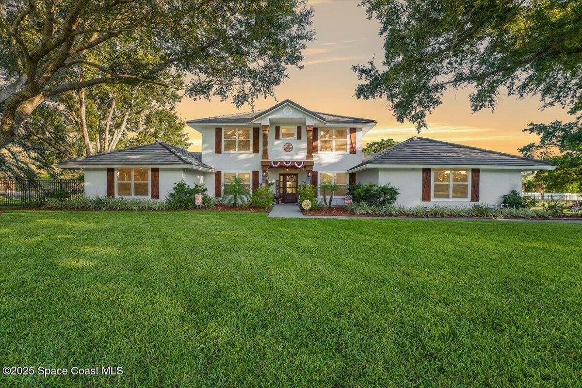 Property Photo:  260 Utopia Circle  FL 32952 