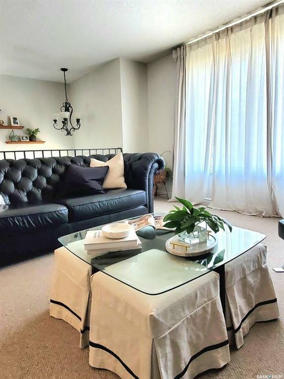 Property Photo: 1529 Central Avenue SK S7N 2H3