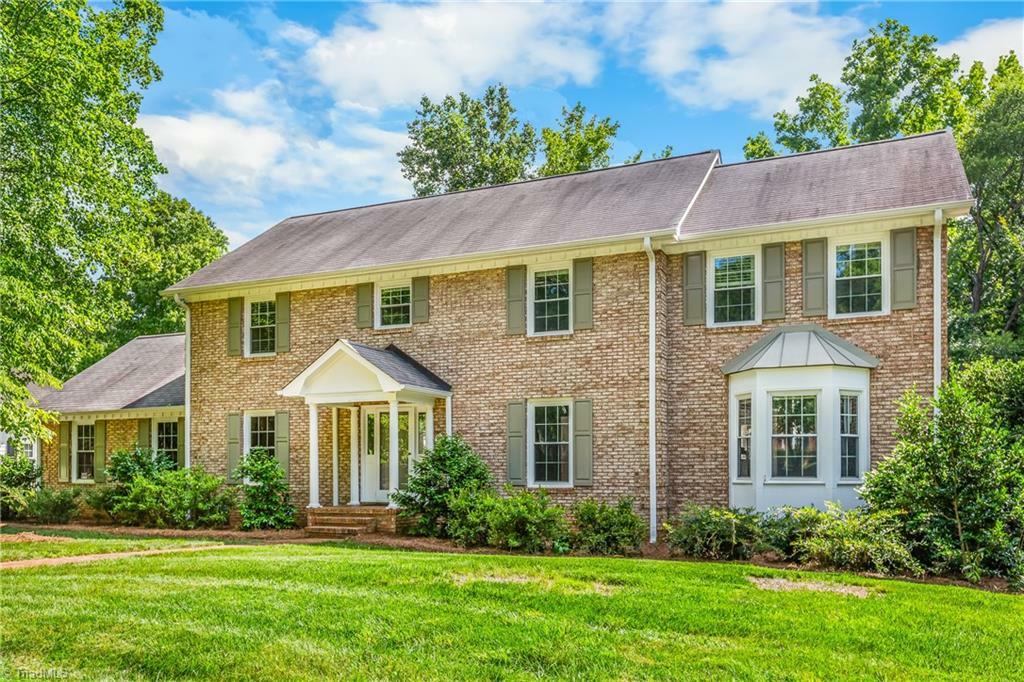 Property Photo: 1509 Heathcliff Road NC 27262