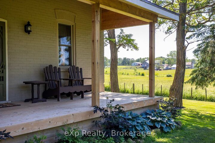 Property Photo:  701768 5 Side Road  ON N0H 1K0 