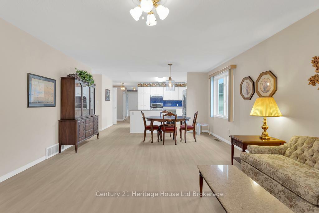 Property Photo: 14 Mc Donald Court ON N4G 5L8