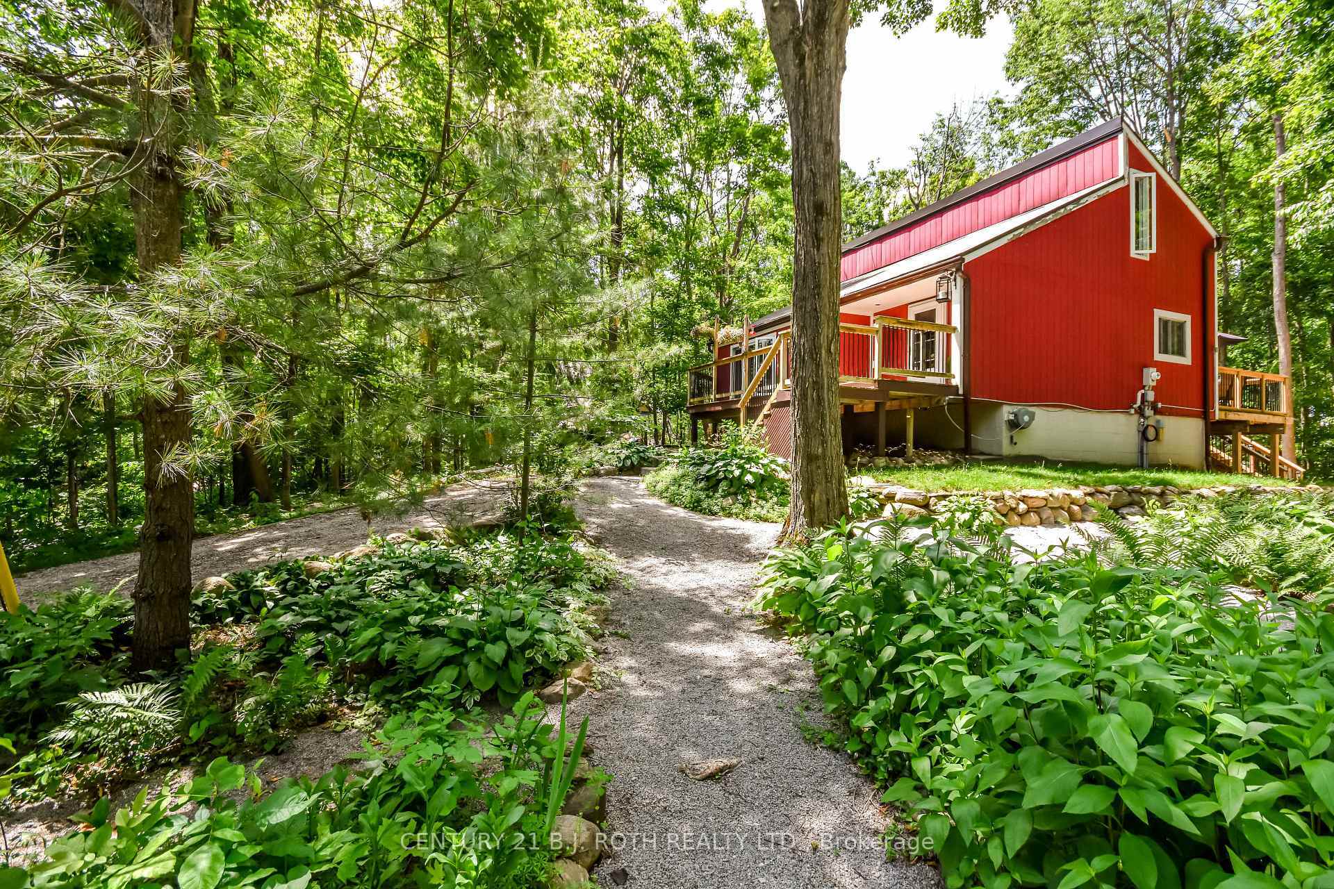 Property Photo: 41 Huronwoods Drive ON L0K 1E0