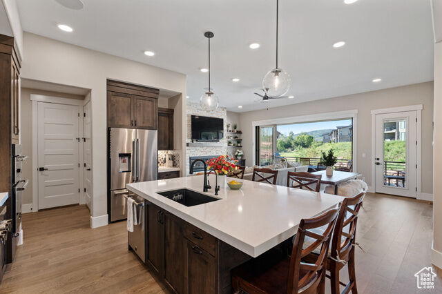 Property Photo: 11422 N Vantage Ln 69 UT 84036