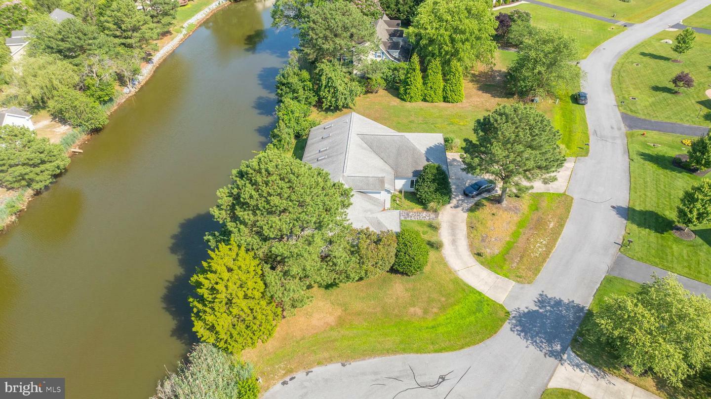 Property Photo: 608 Saint Andrews Court DE 19939