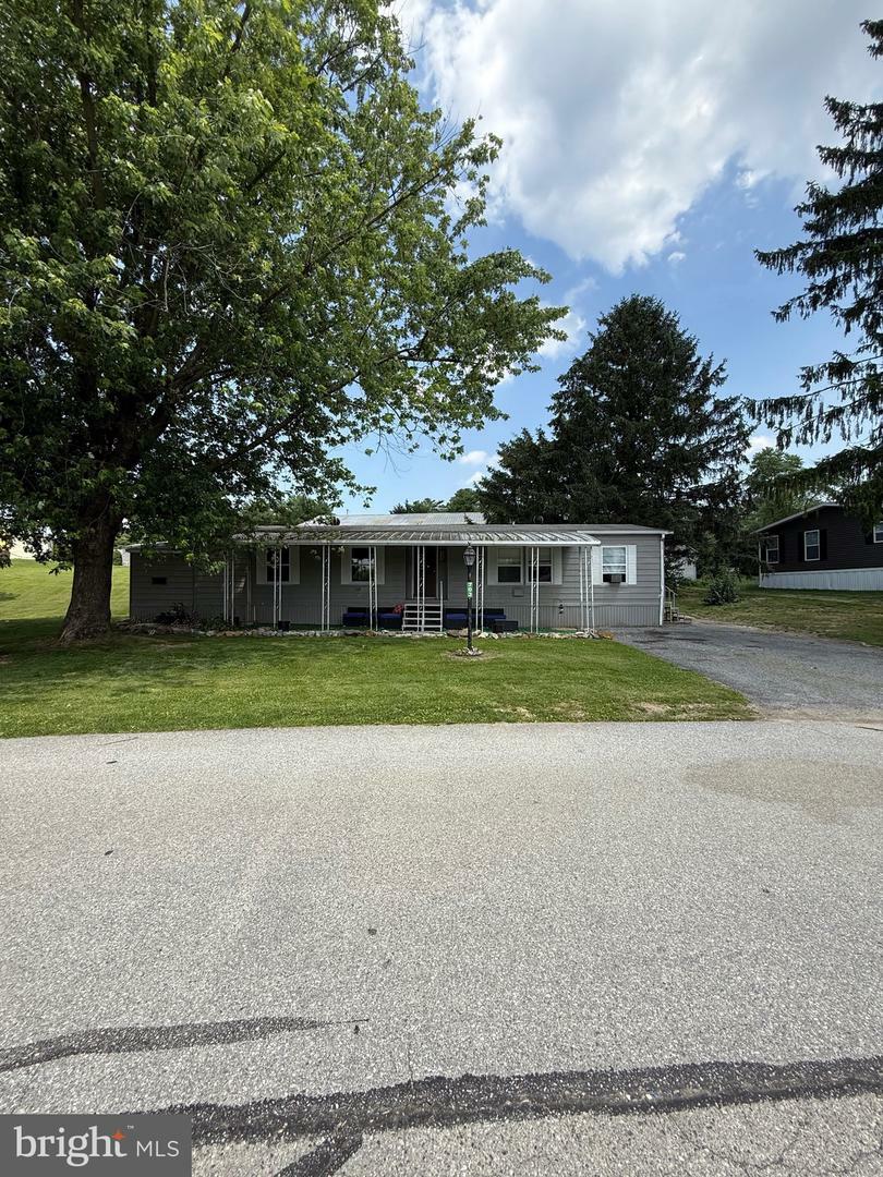 Property Photo:  703 Lake Drive  PA 17347 