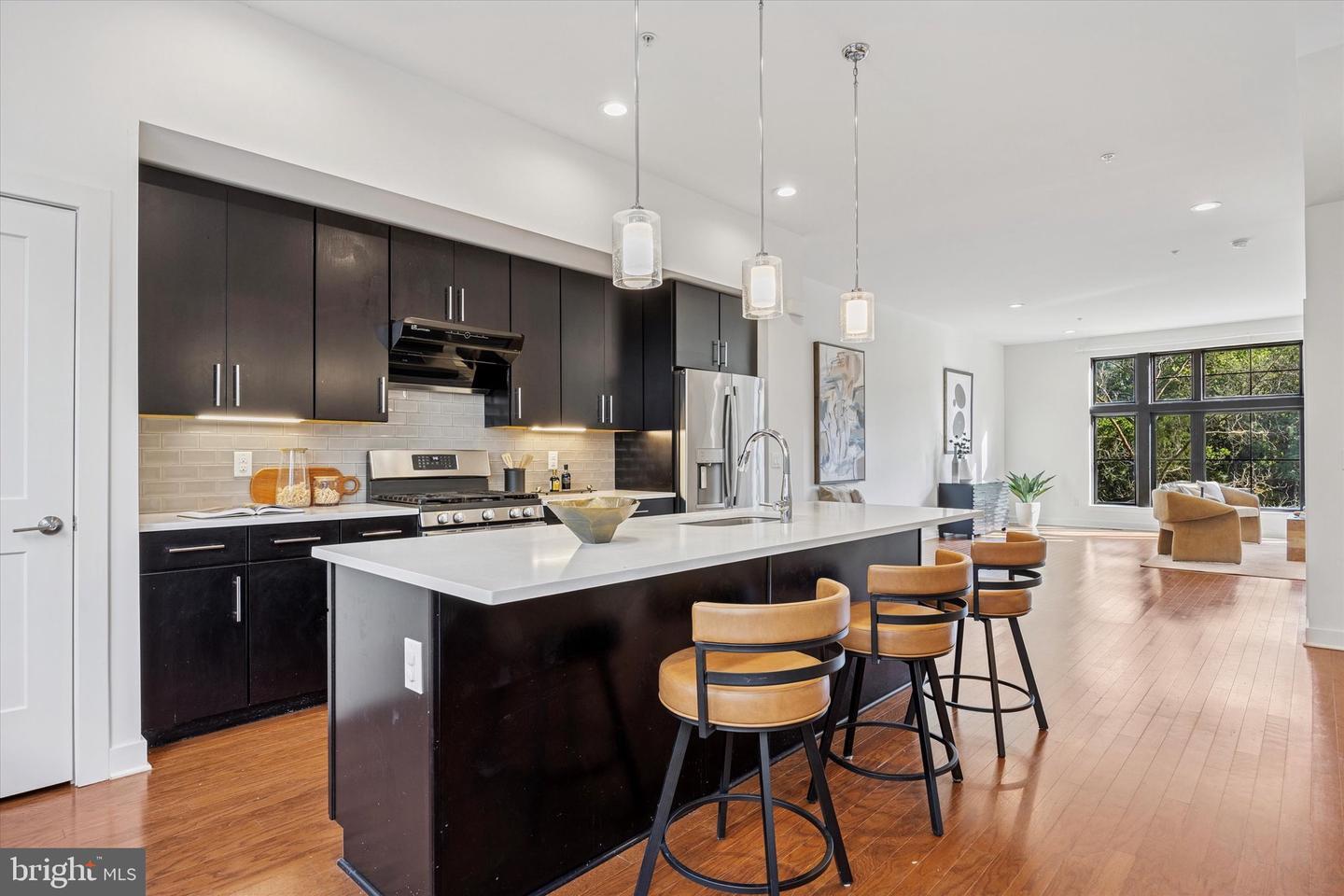 Property Photo: 4548 Riverside Way PA 19127