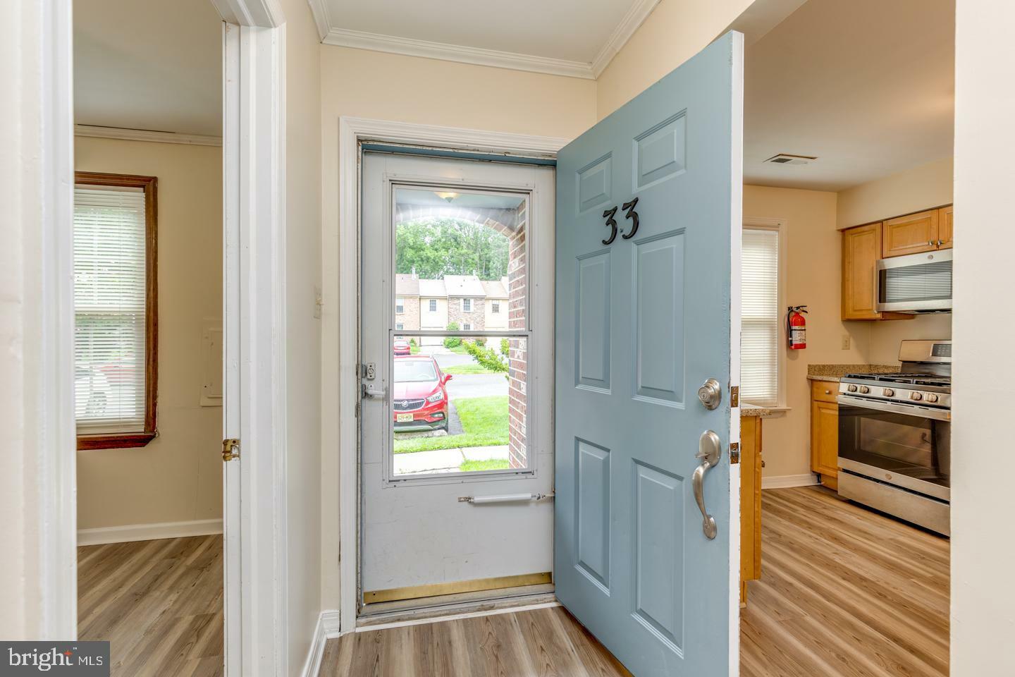 Property Photo:  33 Blackhawk Court  NJ 08055 
