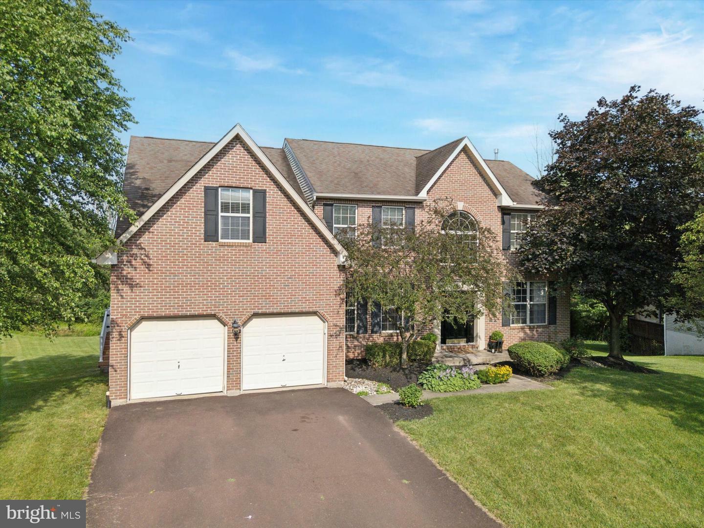 Property Photo: 101 Jessica Circle PA 19473