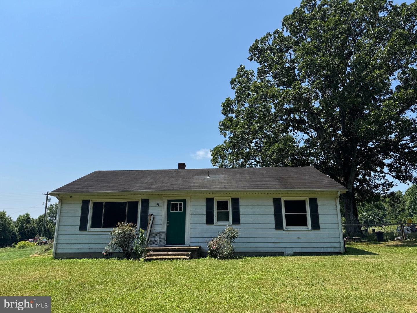 Property Photo: 390 Gardners Road VA 23117