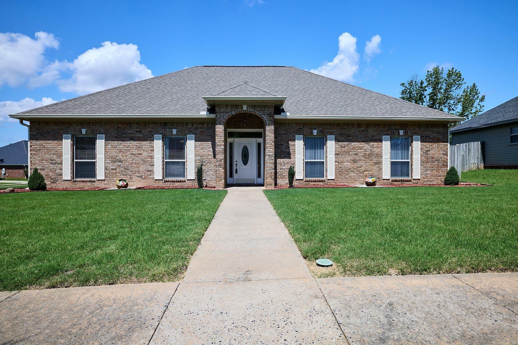 Property Photo: 4116 Wildflower Lane AR 72015