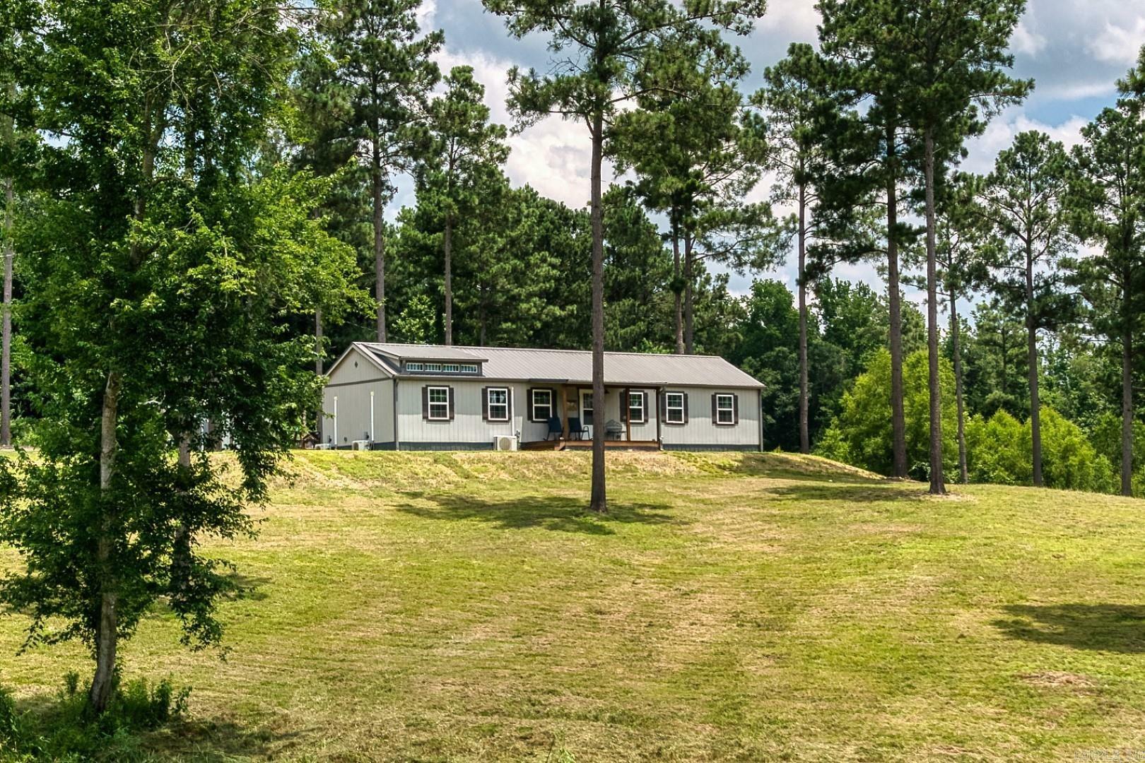 Property Photo: 152 Anderson Loop AR 71921