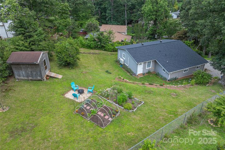 Property Photo: 406 Melody Circle NC 28778