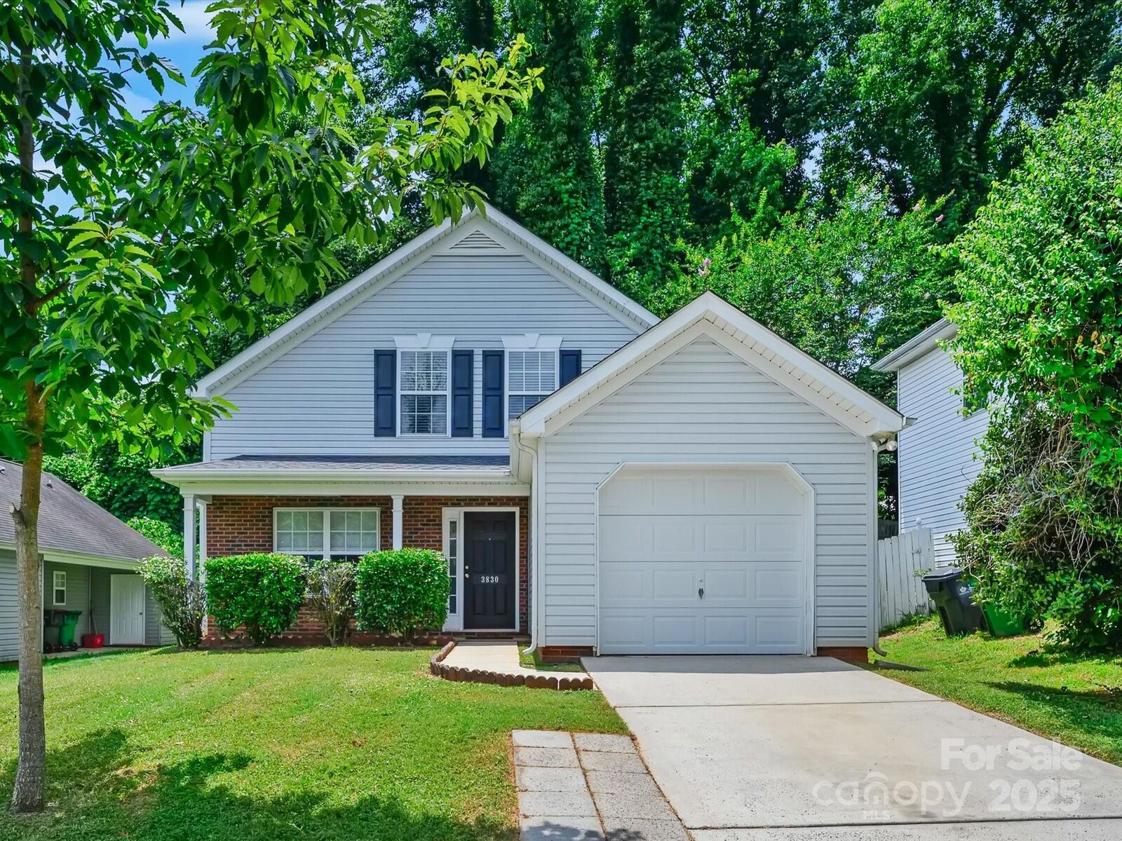 Property Photo: 3830 Brookchase Lane NC 28205