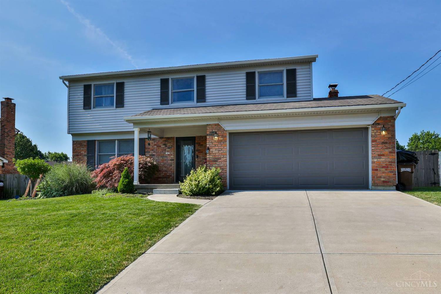 Property Photo: 3369 Linsan Drive OH 45239
