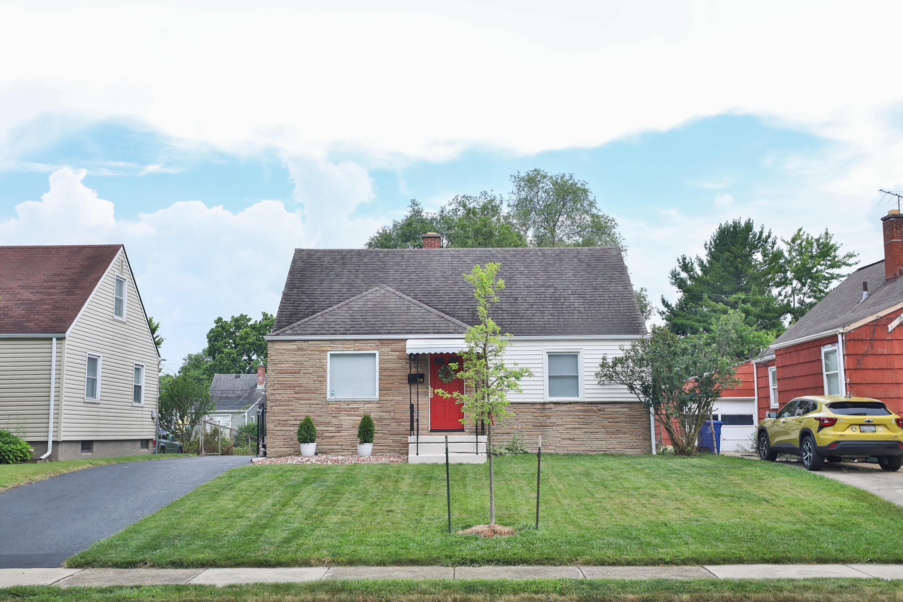 815 Eddystone Avenue  Columbus OH 43224 photo