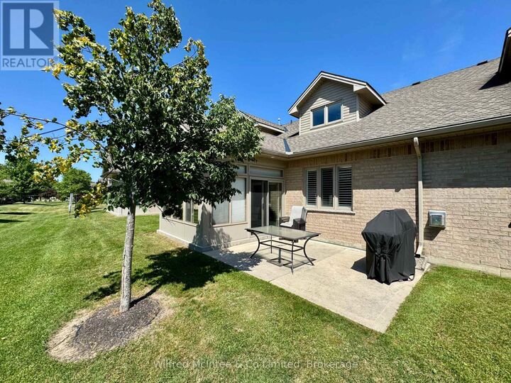 Property Photo: 401 Victoria Street 31 ON N0G 2V0