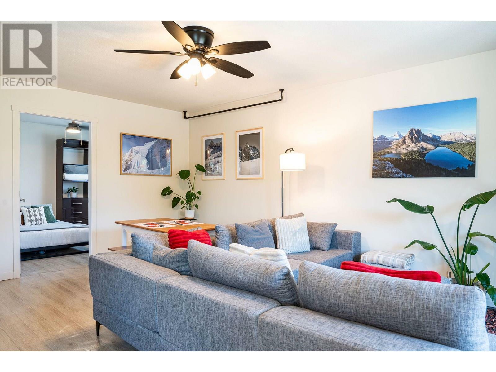Property Photo: 1211 Victoria Road 304 BC V0E 2S0