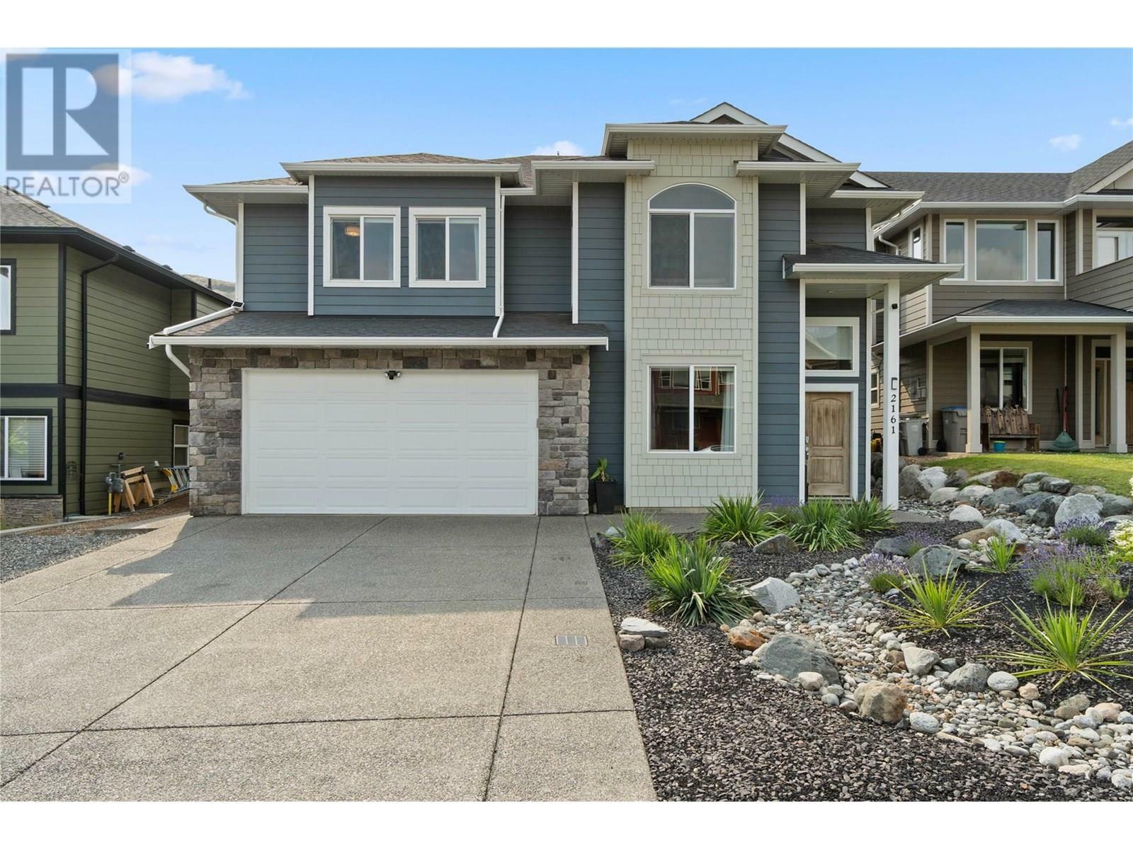 2161 Saddleback Drive  Kamloops BC V2B 0E9 photo