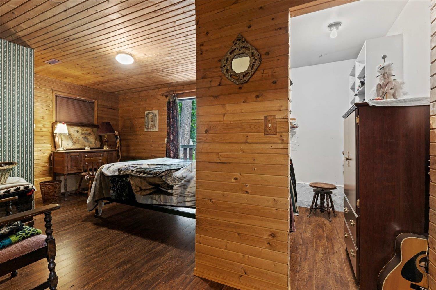 Property Photo: 3834 Karen Drive BC V2R 5A5