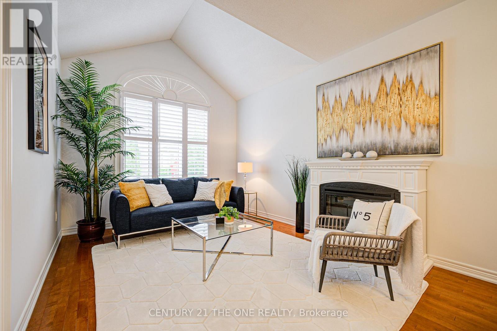 Property Photo: 37 Alhart Street ON L4E 0A3