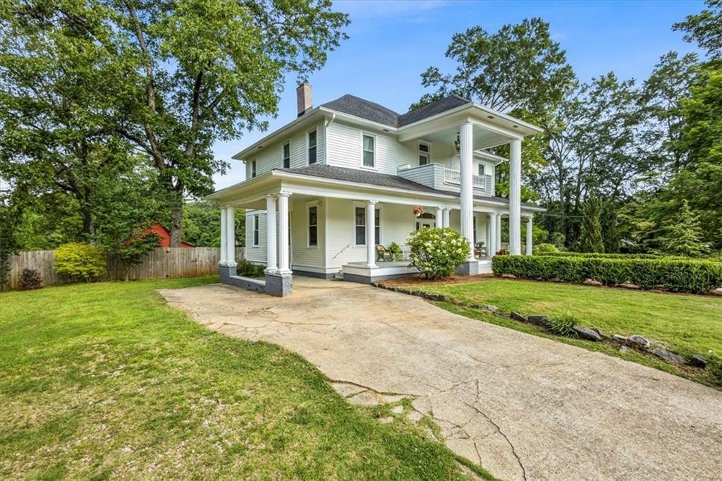 Property Photo:  205 Cobb Street  GA 30268 