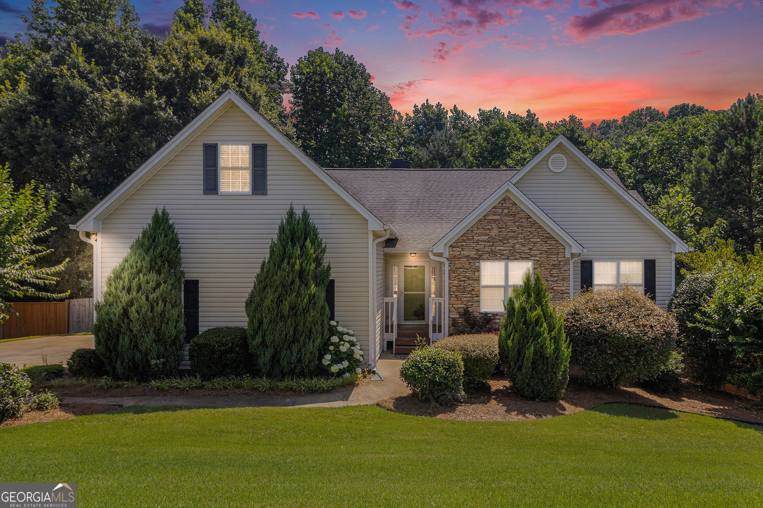Property Photo: 6411 Compass Drive GA 30542