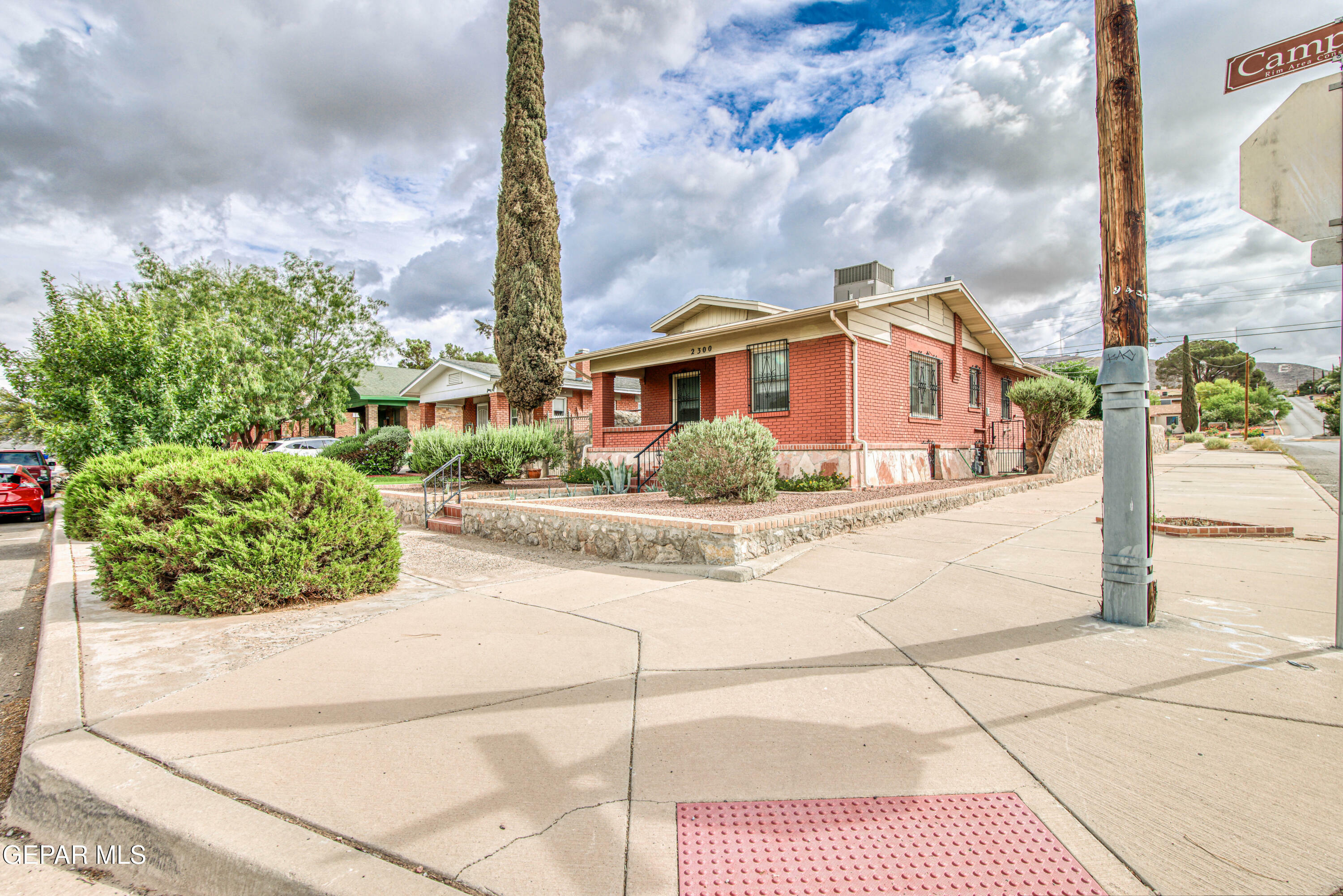Property Photo:  2300 N Campbell Street  TX 79902 