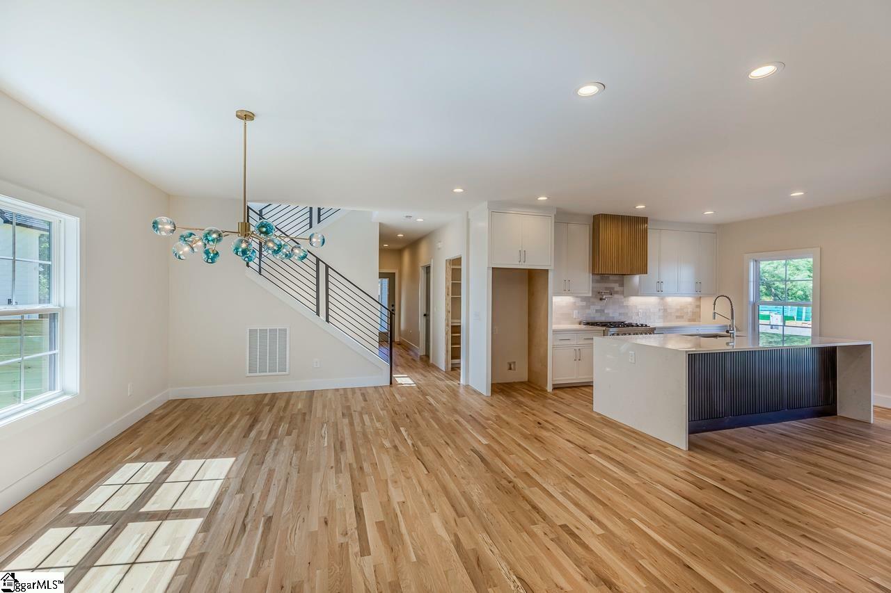 Property Photo:  11 Stall Street  SC 29609 