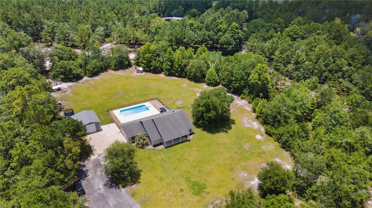 Property Photo:  2604 Smith Road SE  GA 31331 