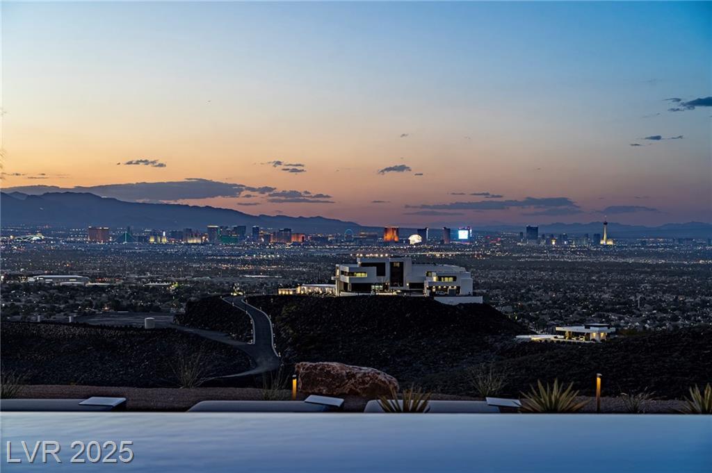 720 Dragon Peak Drive  Henderson NV 89012 photo
