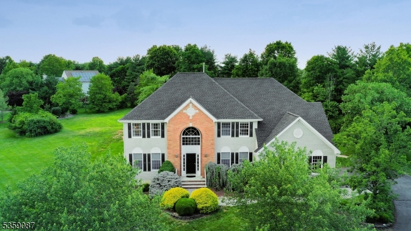 Property Photo: 15 Regents Ct NJ 08502