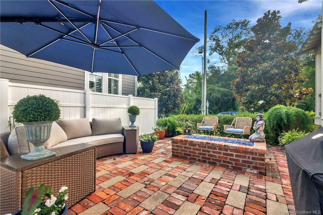 Property Photo: 1939 Barbe Street LA 70601