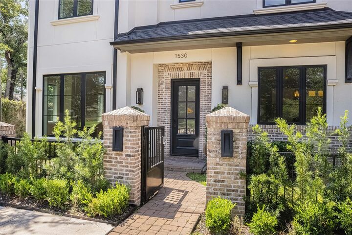 1530 Cunningham Parc Lane  Houston TX 77055 photo