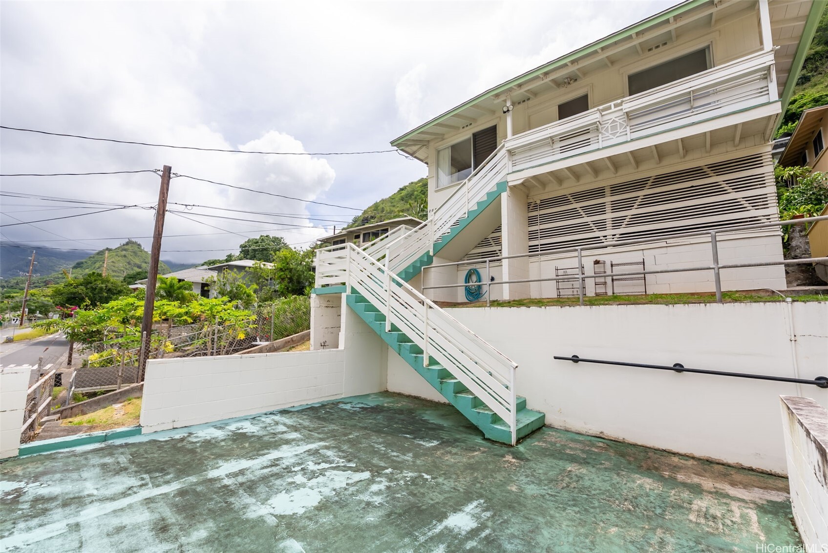 Property Photo: 2061 10th Avenue HI 96816