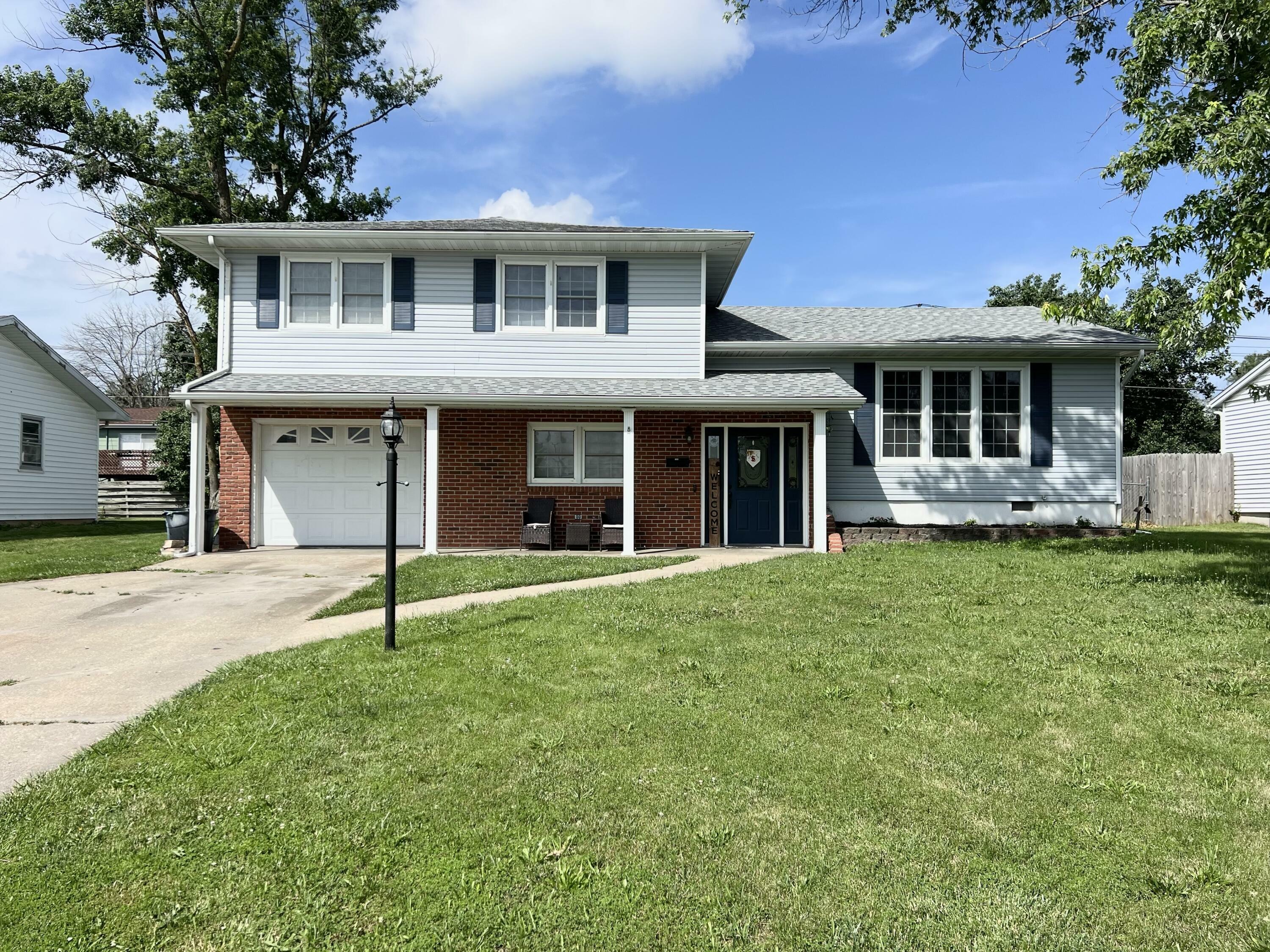 Property Photo: 1005 Dorcas Street MO 65265