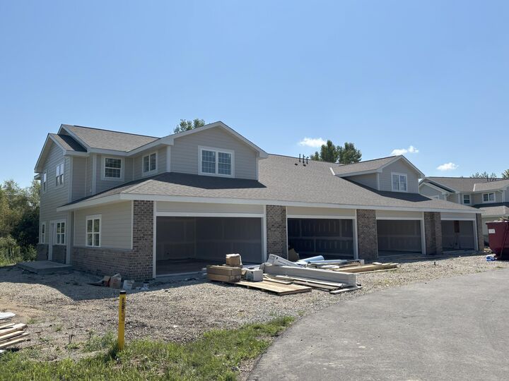 455 Hillary Cir A  Johnson Creek WI 53038 photo