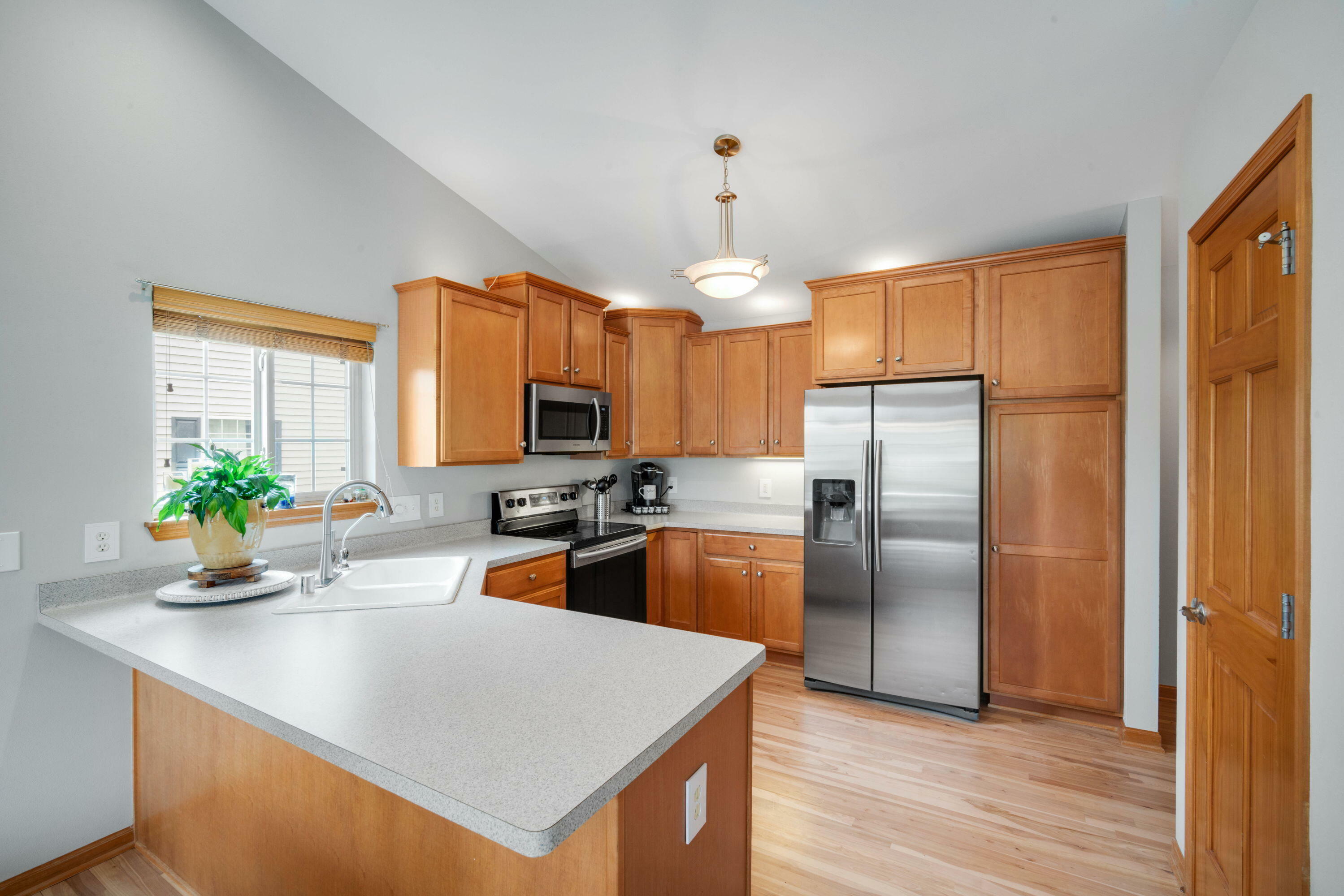 Property Photo: 3801 Valley Creek Dr WI 53189