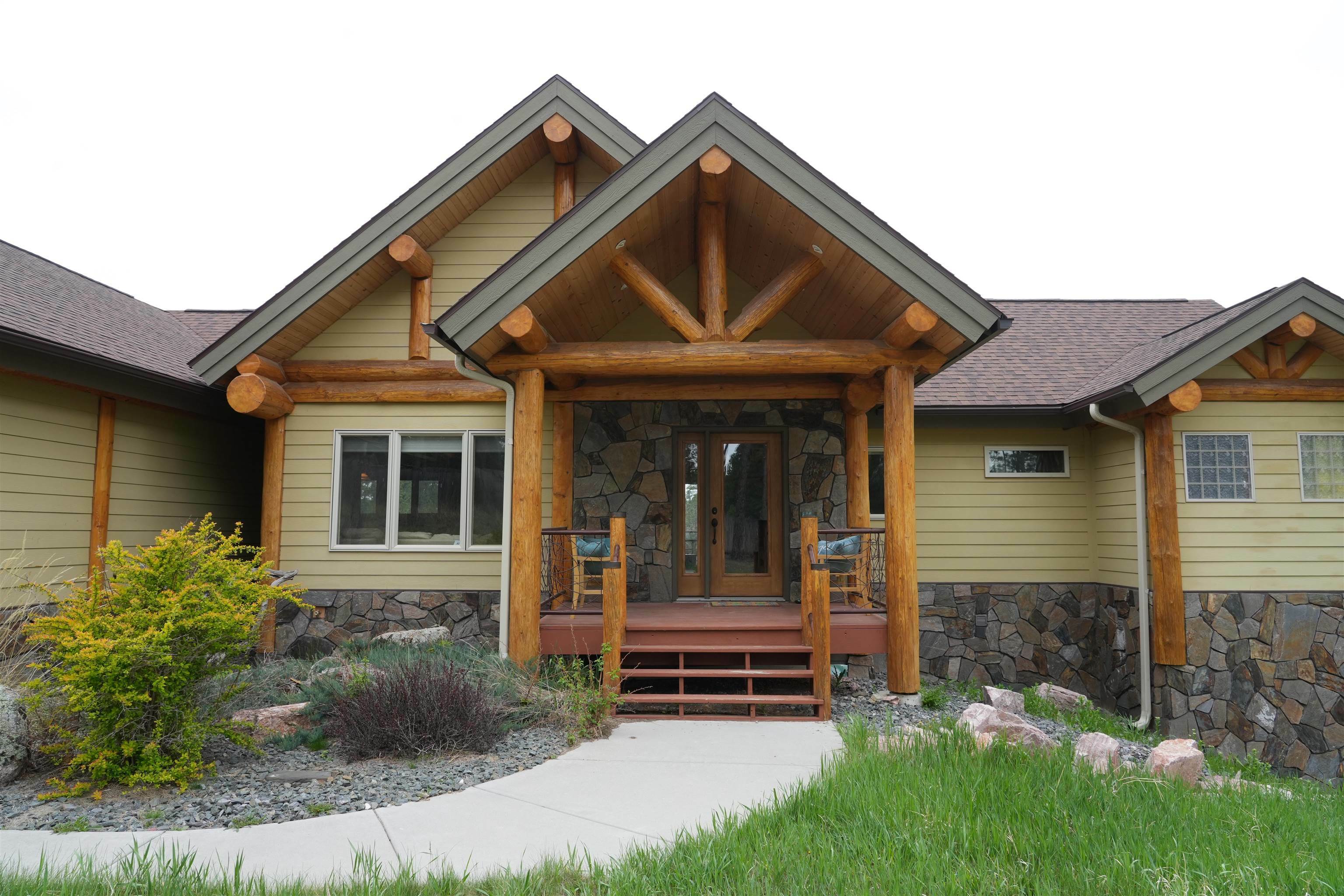 Property Photo: 11969 Woodnote Lane SD 57730
