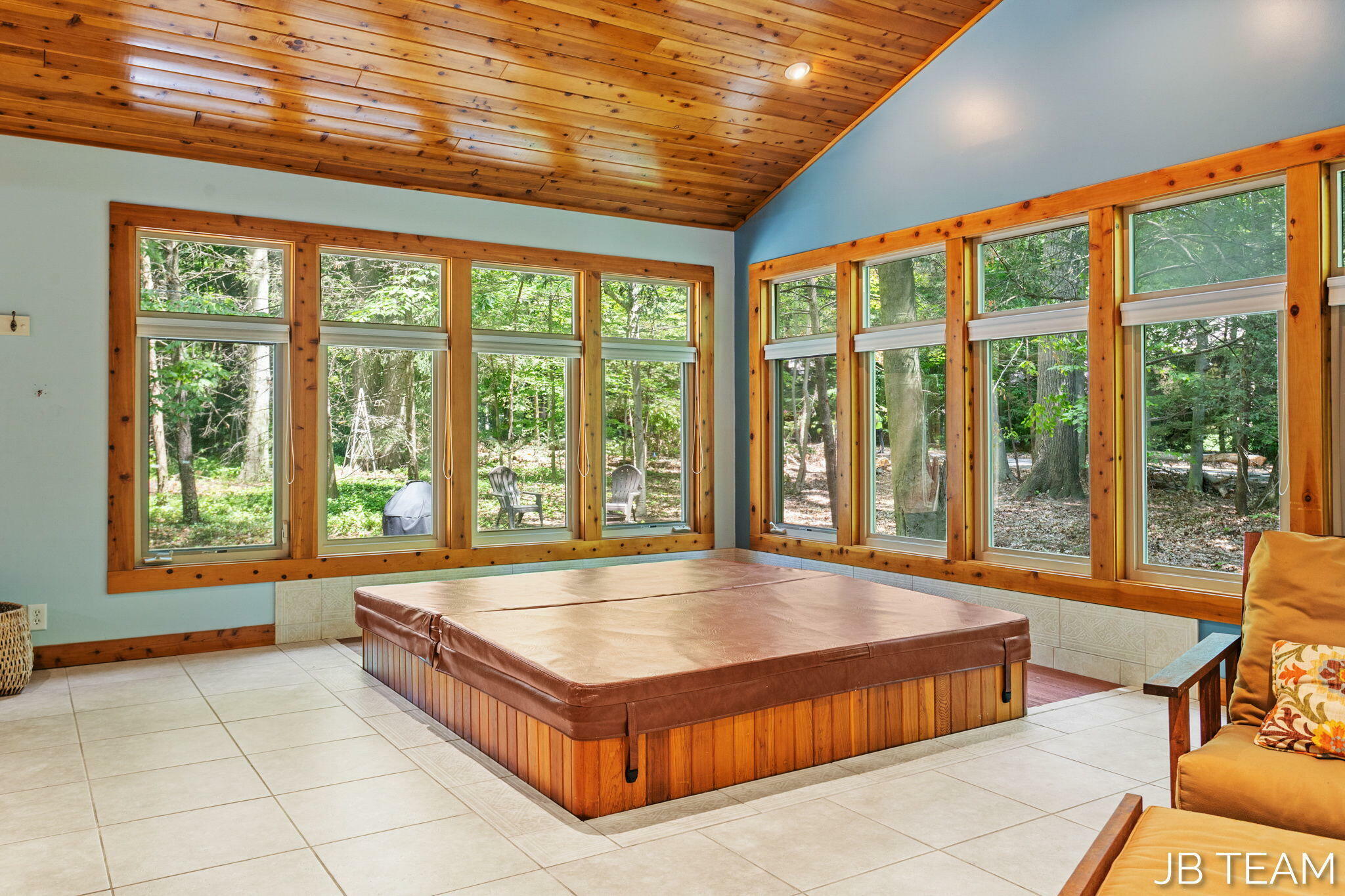 Property Photo:  259 Portchester Road  MI 49424 